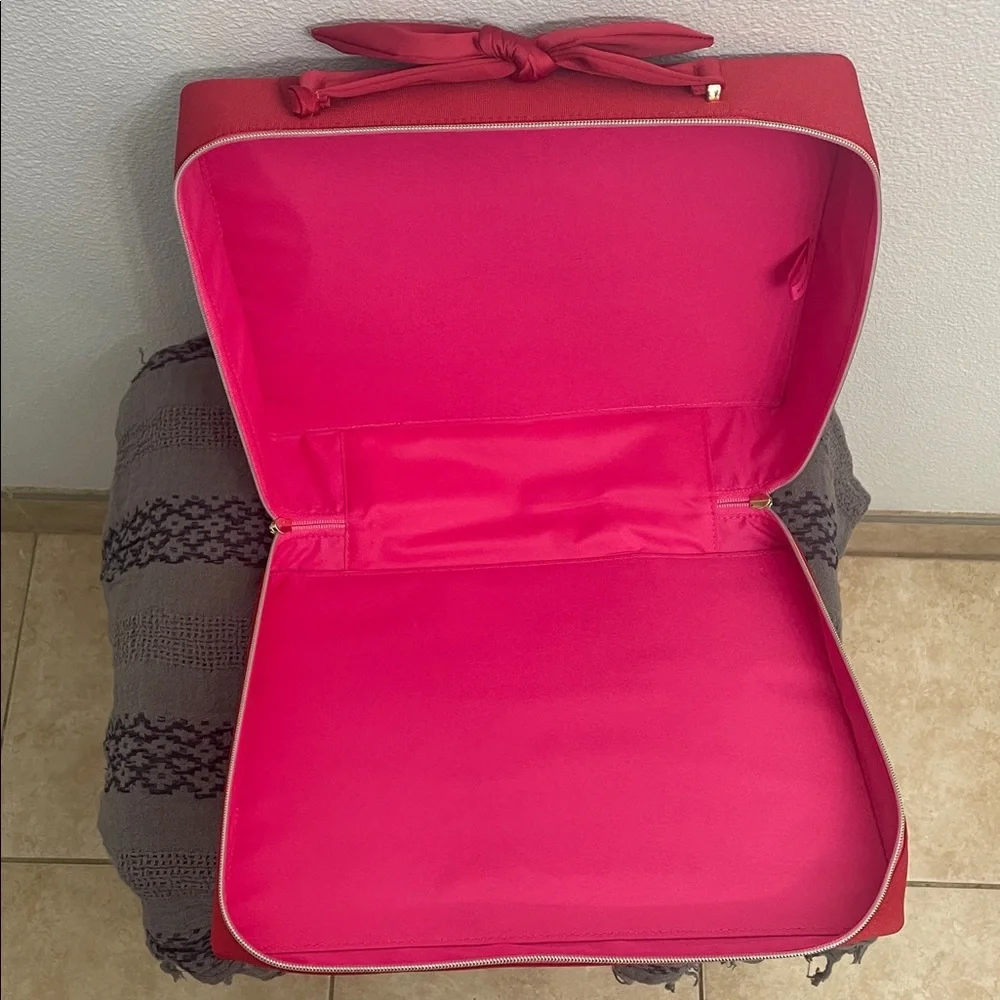 Elegant Red and Pink Women's cosmetic Bag
